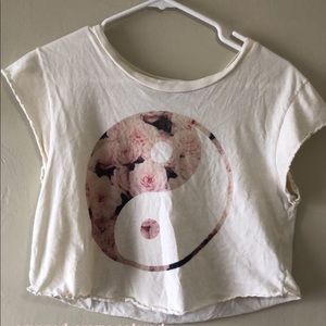 creme colored yin & yang tee